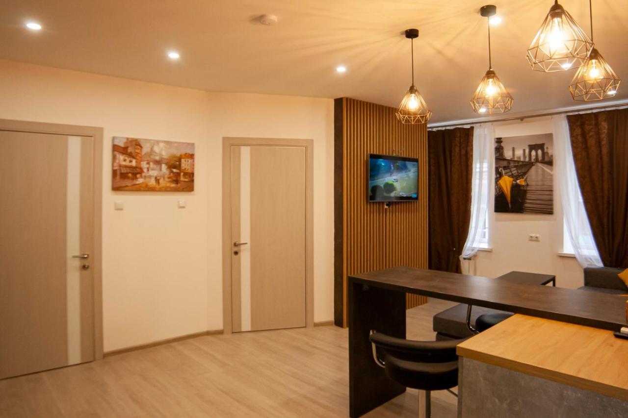 Ultra Lux 3 Rooms Apartment Near Arena City Киев Экстерьер фото