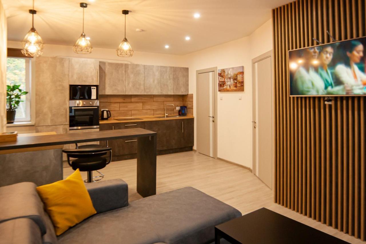 Ultra Lux 3 Rooms Apartment Near Arena City Киев Экстерьер фото