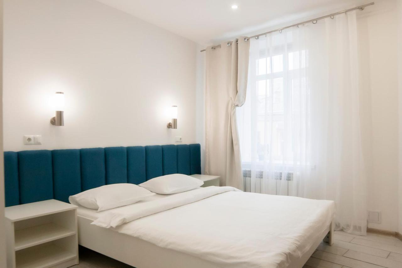 Ultra Lux 3 Rooms Apartment Near Arena City Киев Экстерьер фото